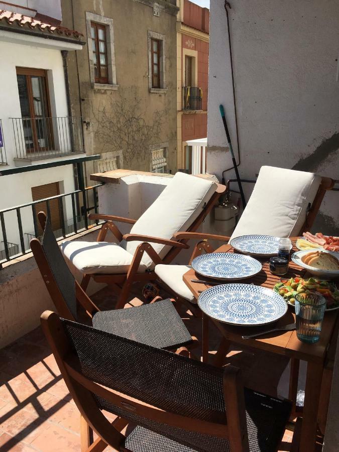 2 Bedroom Apartment In The Old Town, Close To The Beach L' Escala Buitenkant foto