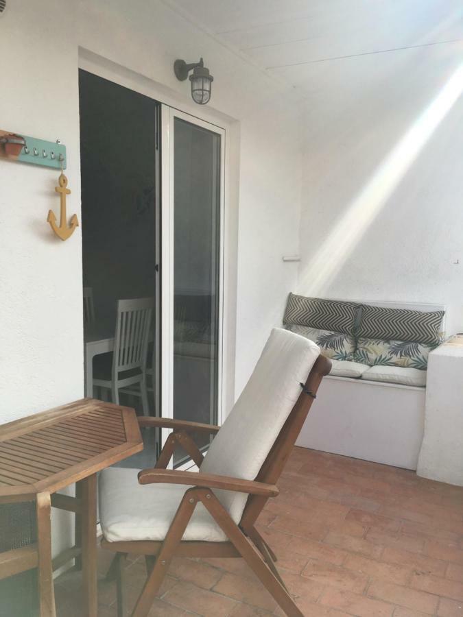 2 Bedroom Apartment In The Old Town, Close To The Beach L' Escala Buitenkant foto